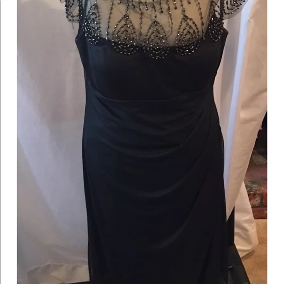 dj jaz sleeveless evening gown